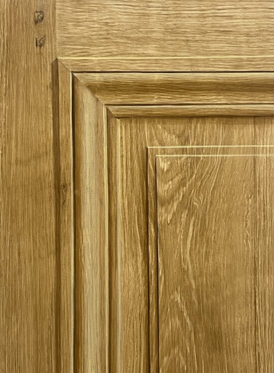 Détail chêne et fausse moulure côté haut gauche